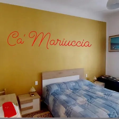 Ca' Mariuccia. A Un Passo Dal Mare Apartment