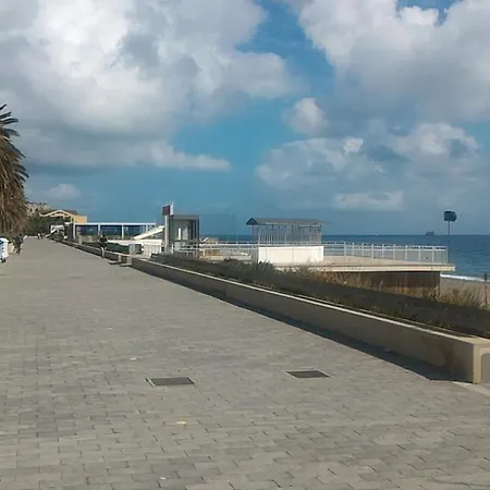 Ca' Mariuccia. A Un Passo Dal Mare Savona